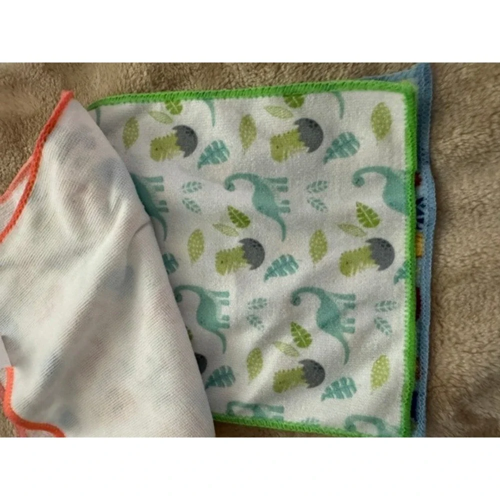 Angel of Mine Baby Washcloths 4 Pack Unicorn Dinosaur Space Safari 8x8 NEW